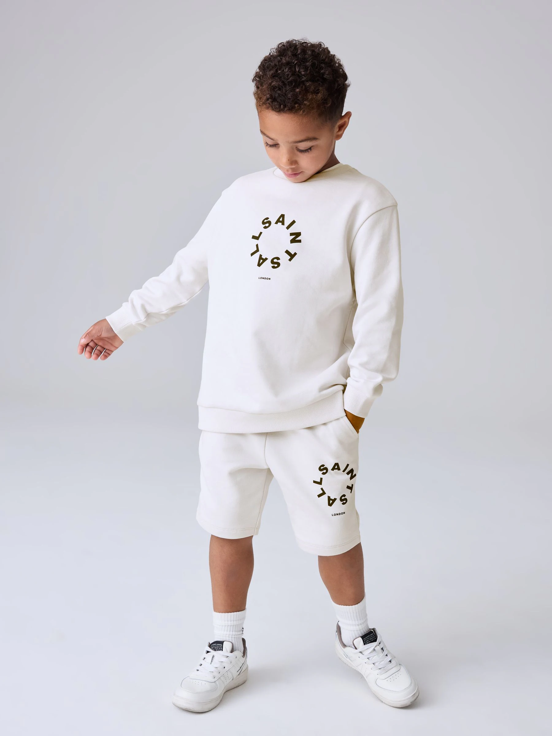 smALLSAINTS Oversized Tierra Sweatshirt and Shorts Set