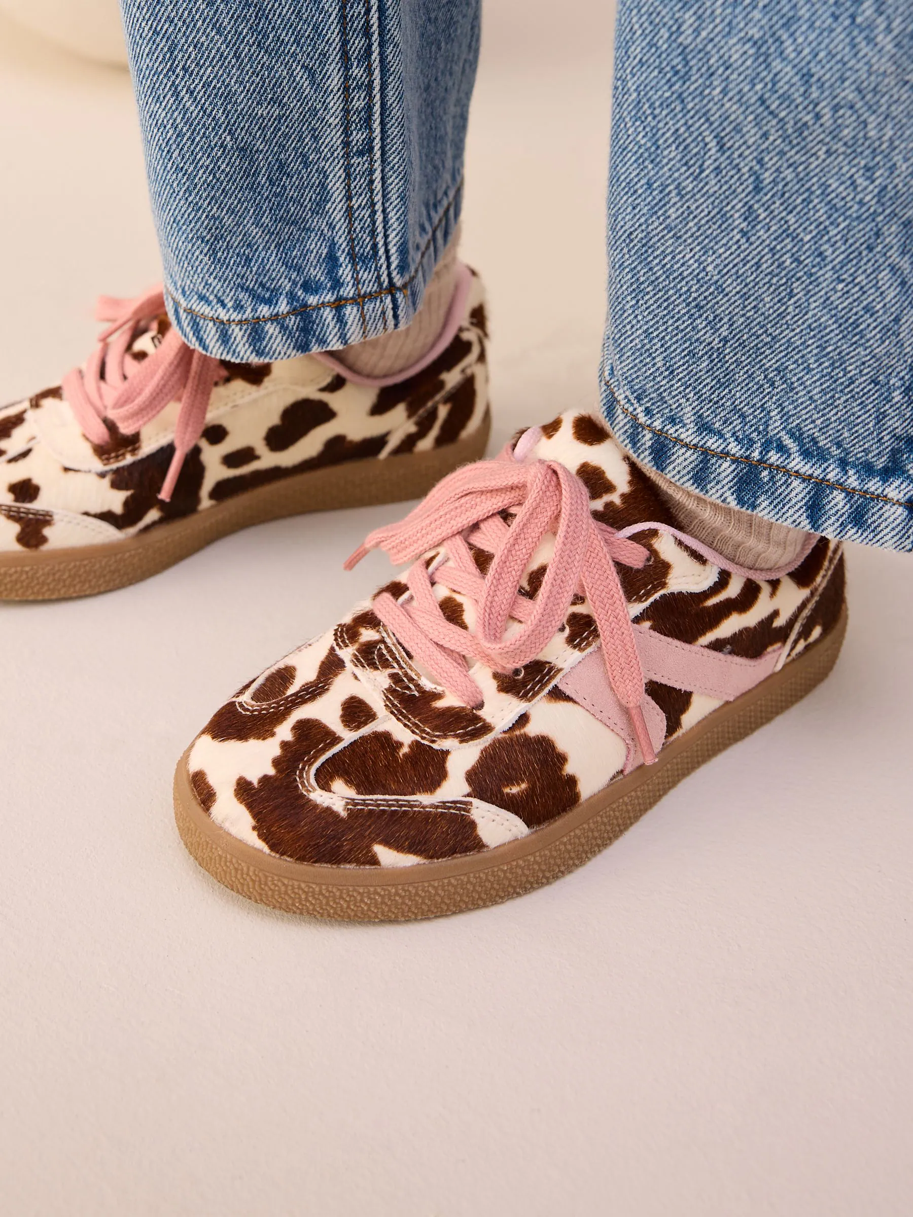 Koeienprint leer - Retrosneaker