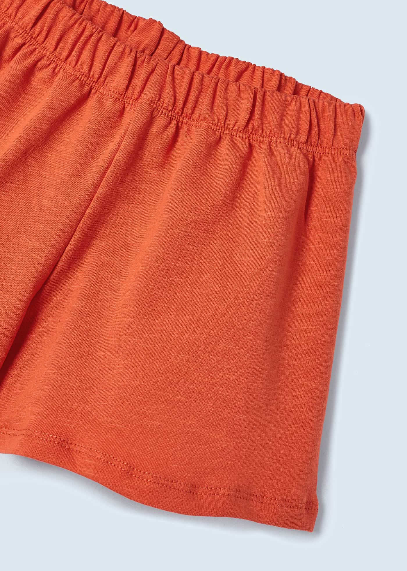 Conjunto de duas peças com blusa de algodão sustentável para meninas