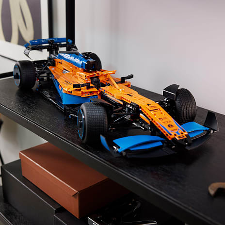 LEGO® Technic McLaren Formula 1™-racerbil 42141