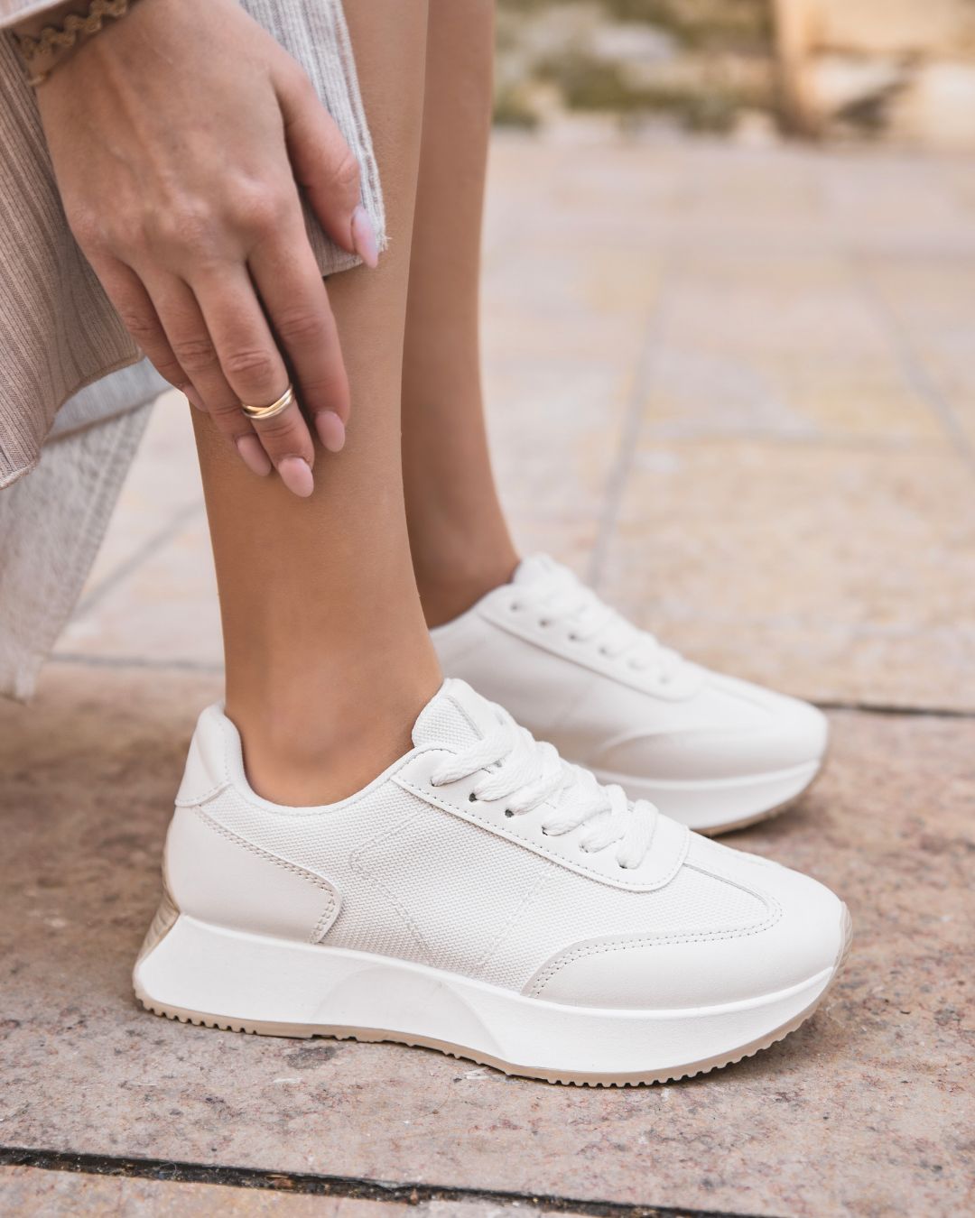Basket femme blanche à lacets en toile - Opaline