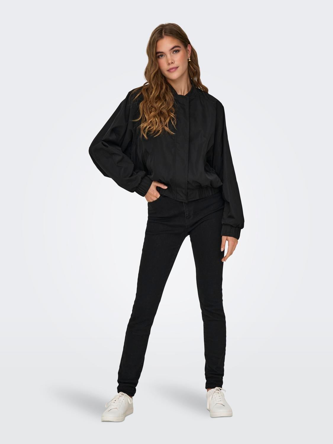 ONLMINNA Jacke Black