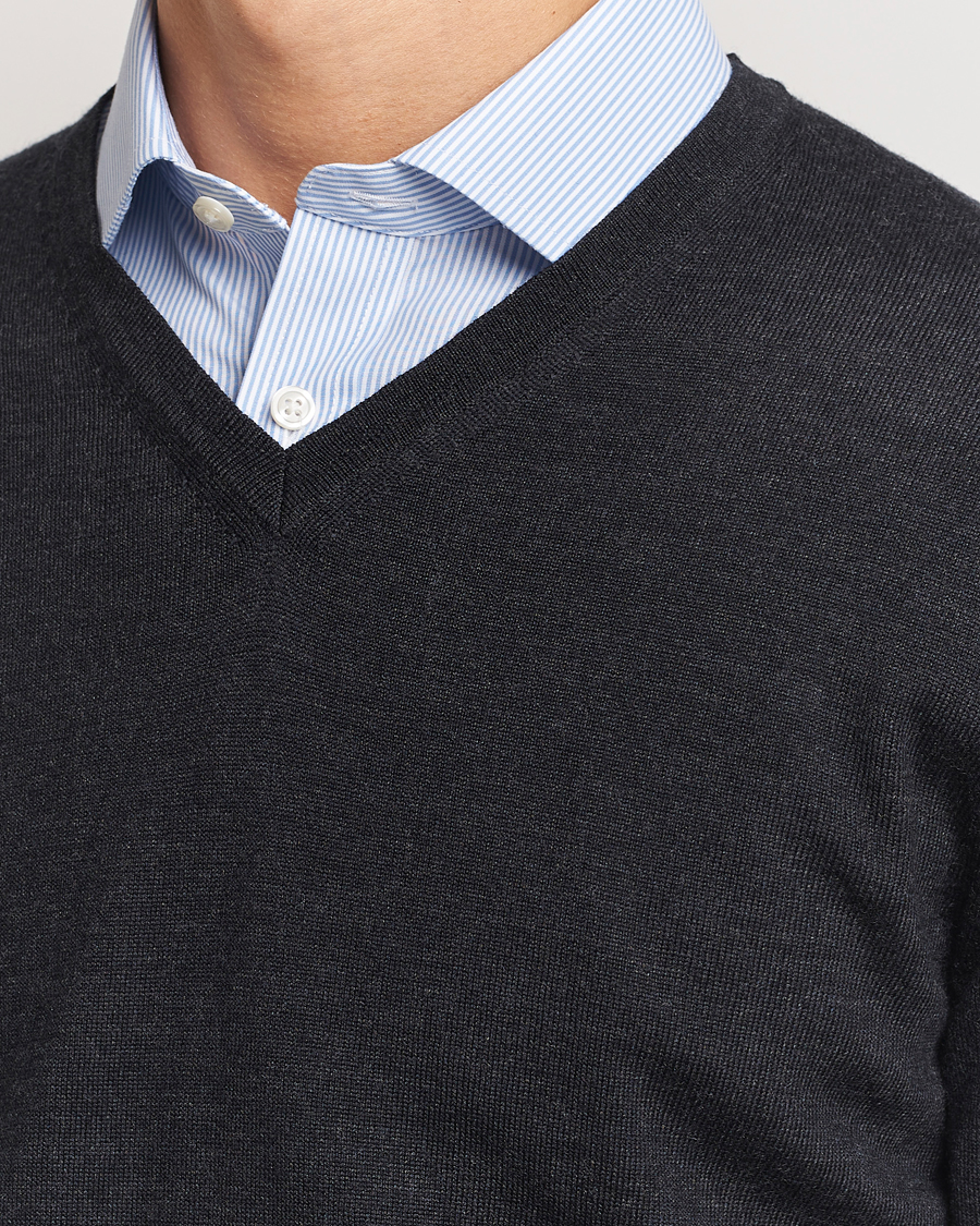 Charles Tyrwhitt Pure Merino V-Neck Jumper Dark Charcoal