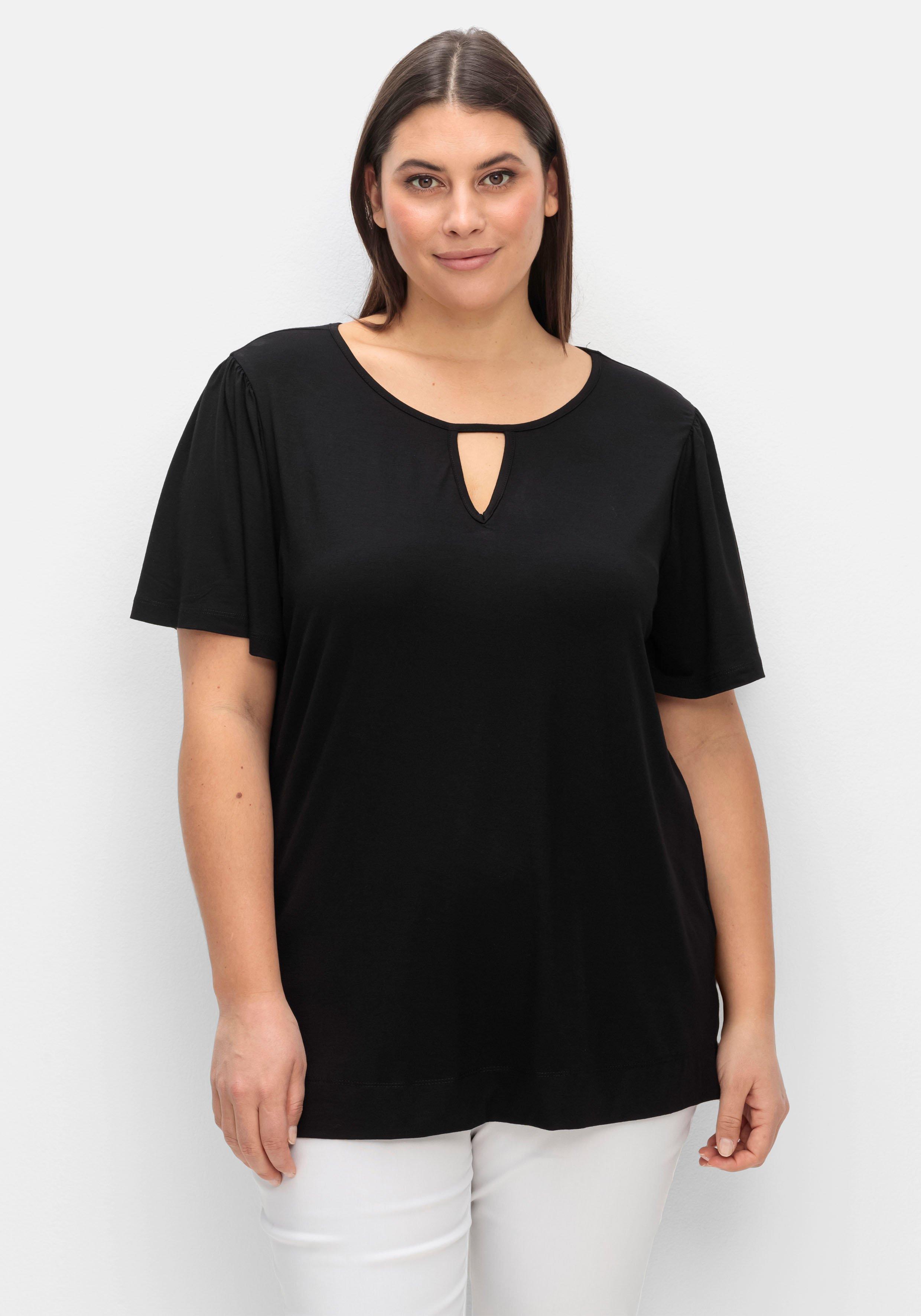 Shirt mit Cut-out am Ausschnitt und Flügelärmeln