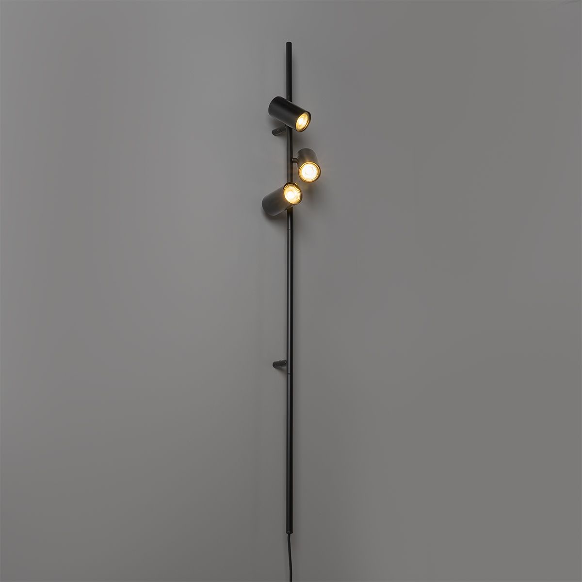 Smart wandlamp zwart met voetschakelaar 3-lichts incl. 3 Wifi GU10 50mm - Jeana Luxe