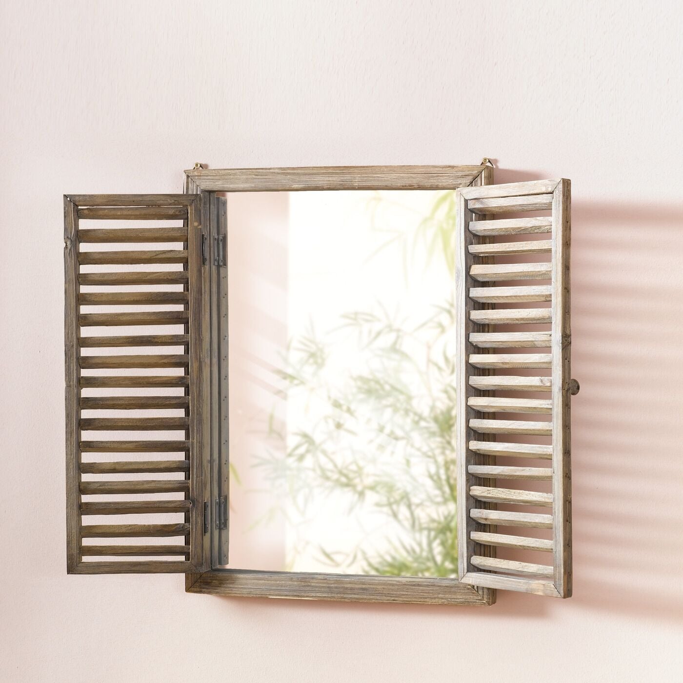 Angela BrudererHolz-Spiegel «Fenster»