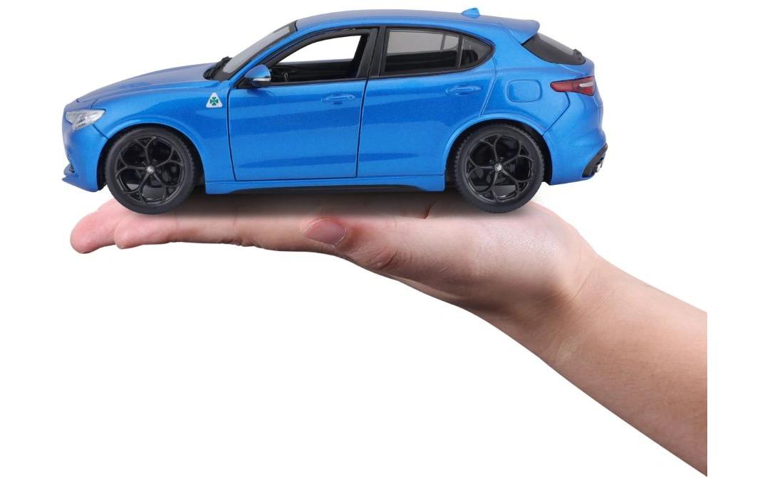 Alfa Romeo Stelvio Rot 1:24Sammlermodell im Massstab 1:24