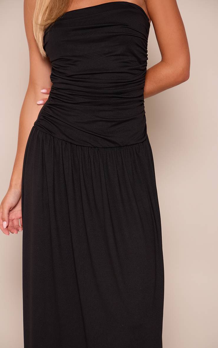 Noir Robe Maxi Bustier À Taille Basse Froncée Et Ourlet Plissé Petite