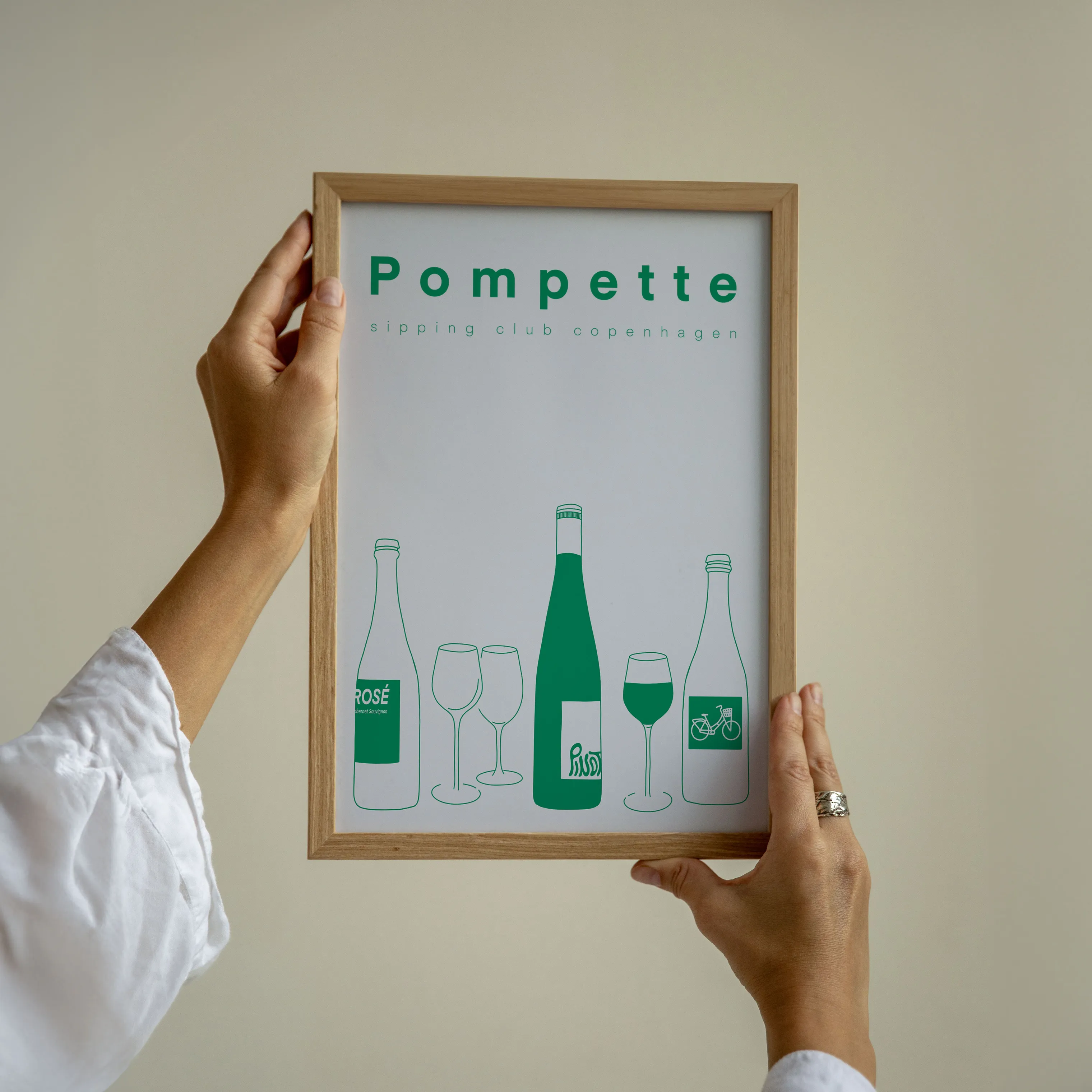 Poster&Frame Plakat - Tipsy #3