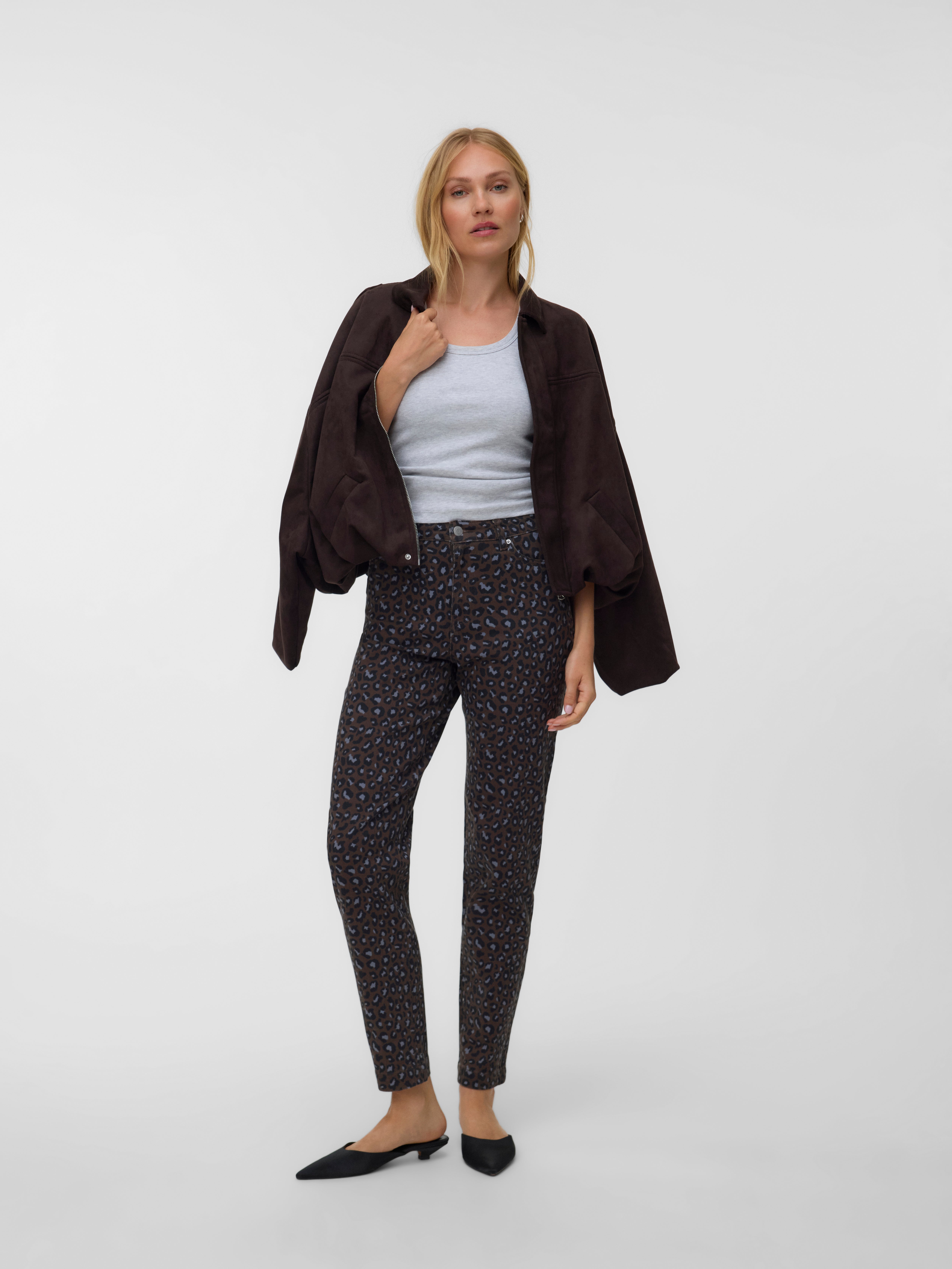 VMTESSA High rise Mom fit Jeans