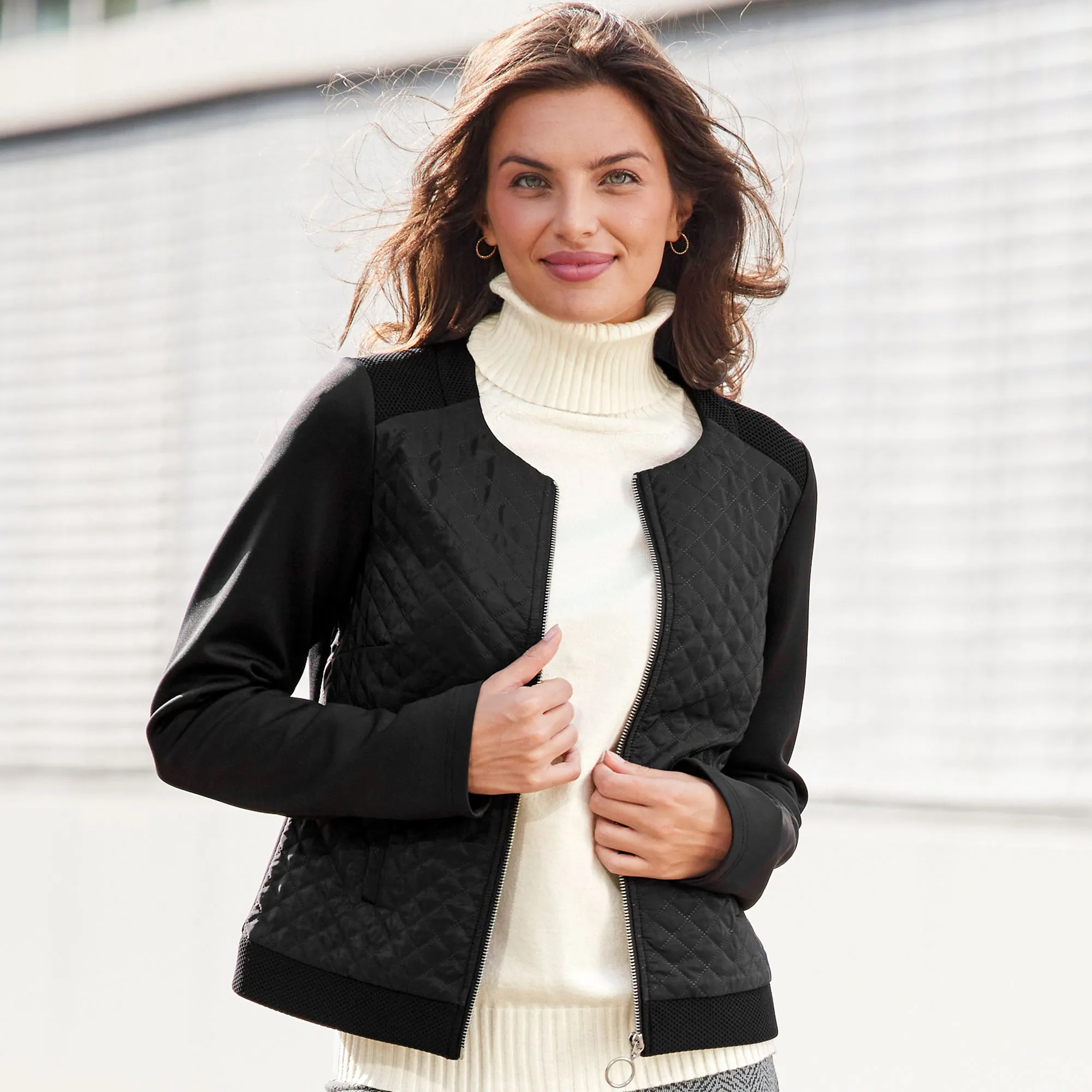 Damen-Jacke mit Mesh-Einsätzen