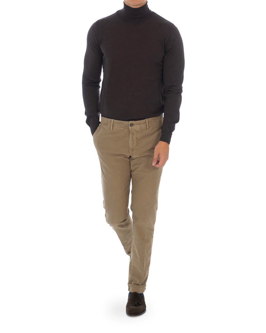 Oscar Jacobson Cole Extra Fine Merino Rollneck Brown