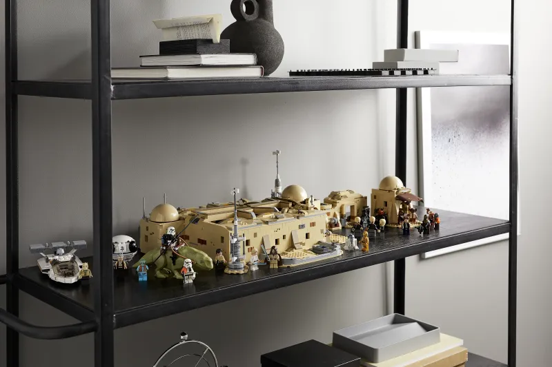 LEGO Star Wars 75290 Mos Eisleys Cantina