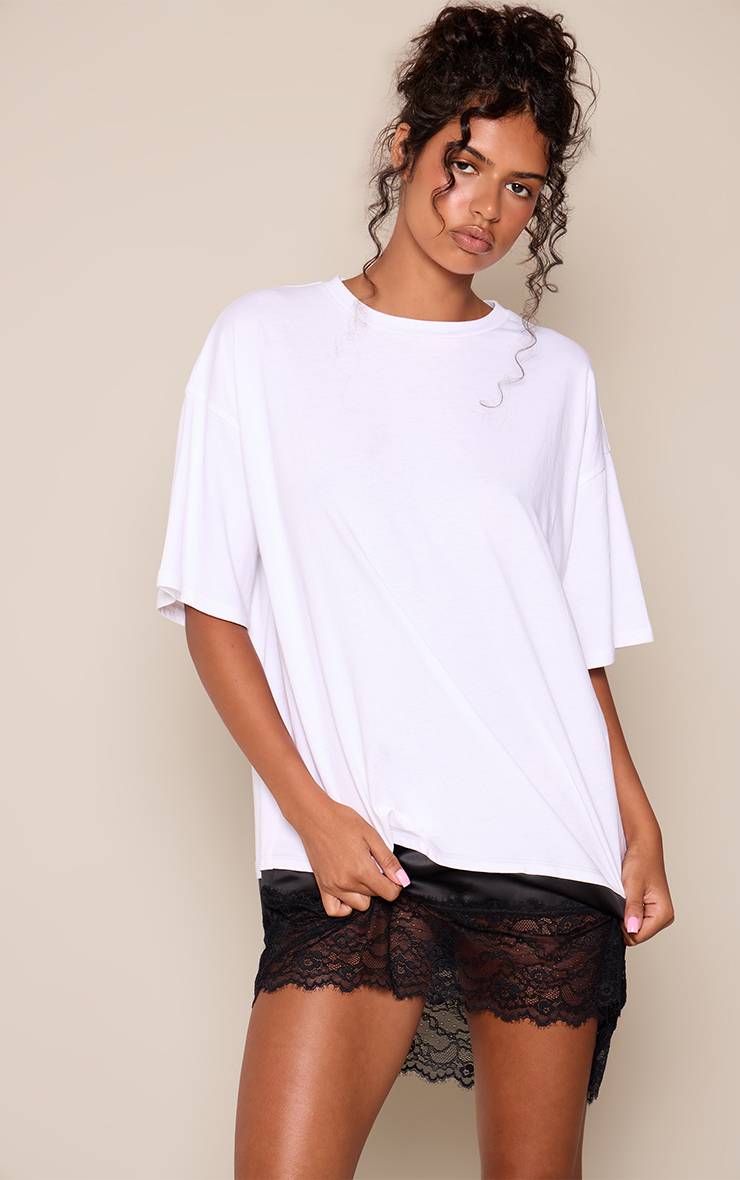 Blanc Robe T-shirt À Manches Courtes Avec Détail En Dentelle Contrastée