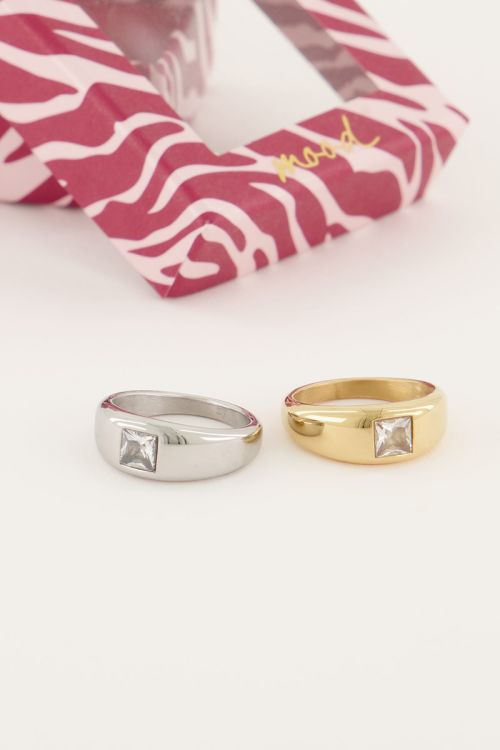 MOOD ring met vierkante transparante steen