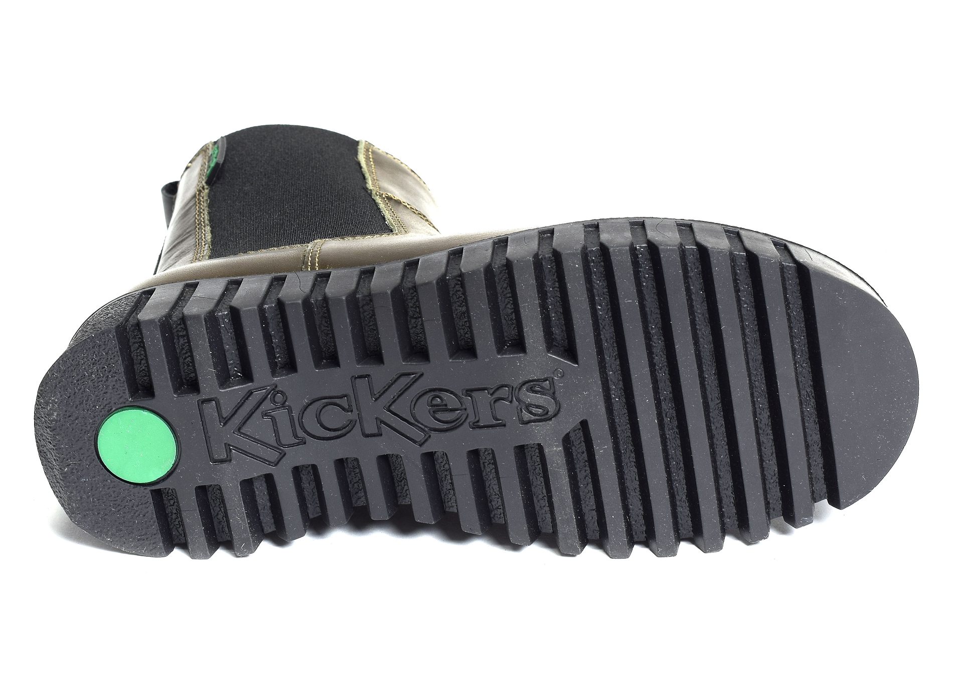 Kick favorite kaki