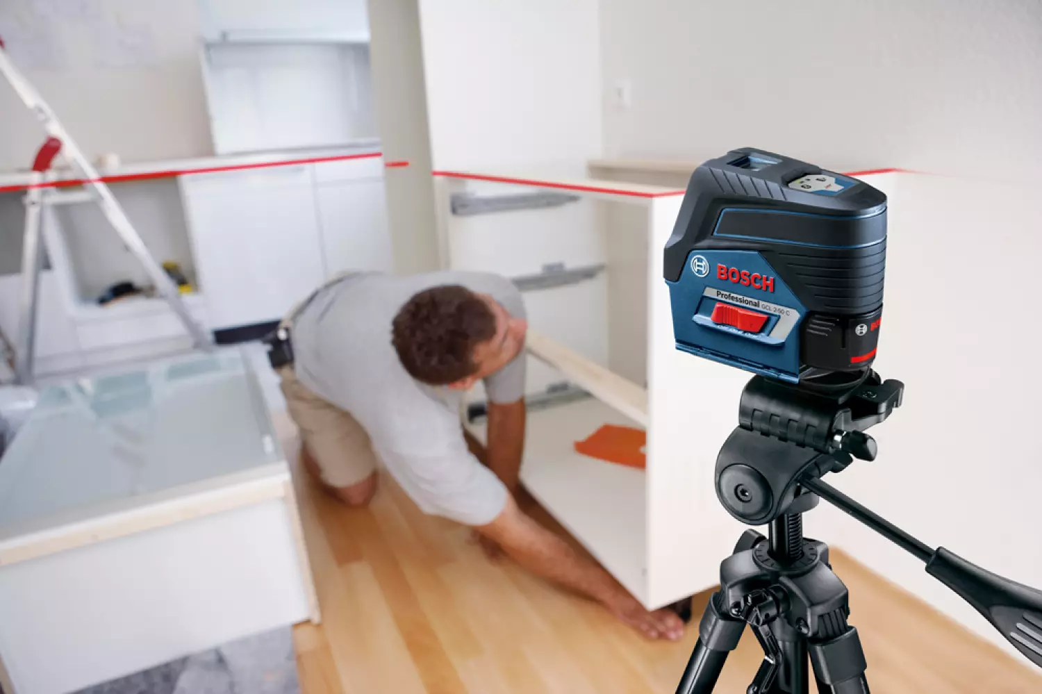 Bosch GCL 2-50 C SOLO 12V Li-Ion accu Kruislijn-/puntlaser body in L-Boxx - rood - 20m