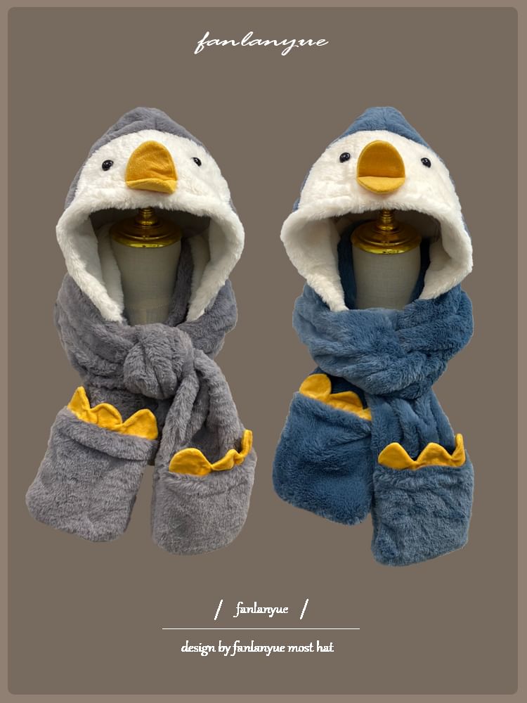 Zaalouk - Penguin Fluffy Hooded Scarf