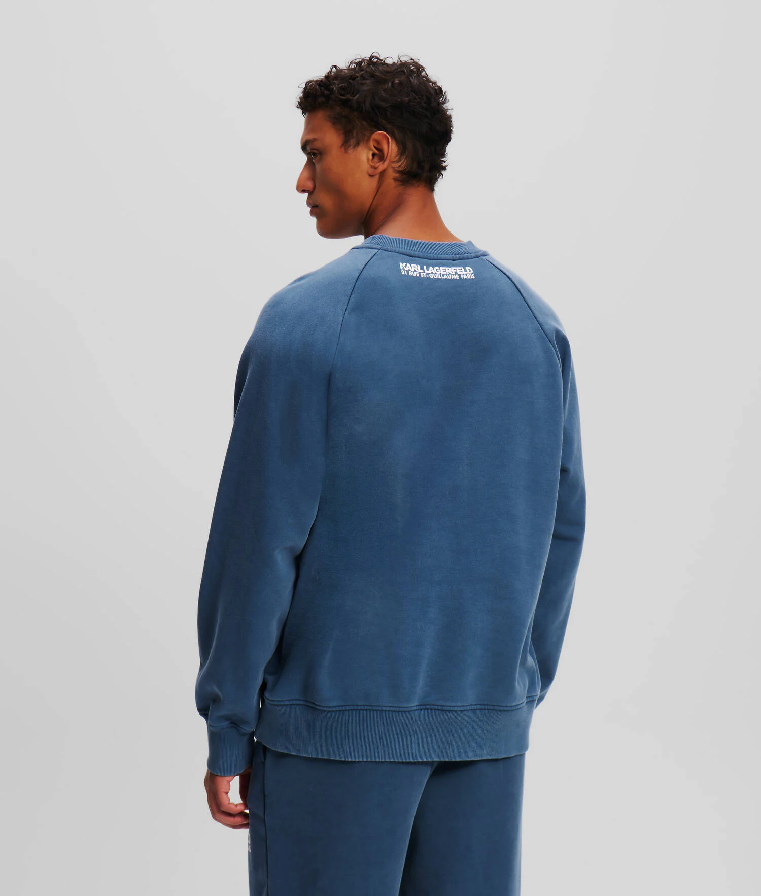 SWEAT-SHIRT DÉLAVÉ RUE ST-GUILLAUME