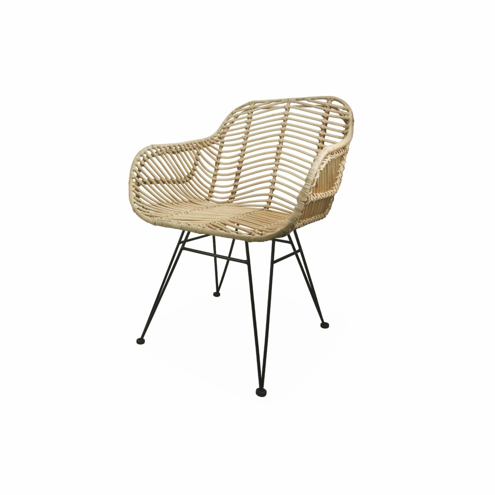 Fauteuil en rotin naturel et métal. Coussin noir - cahya