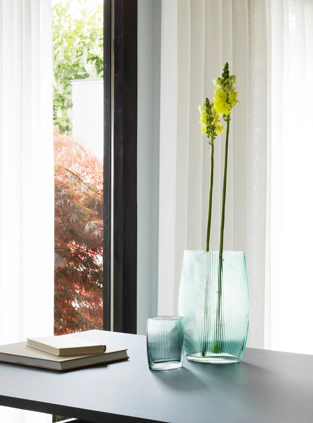 Normann Copenhagen  Tide vase, blå - H: 12 cm.