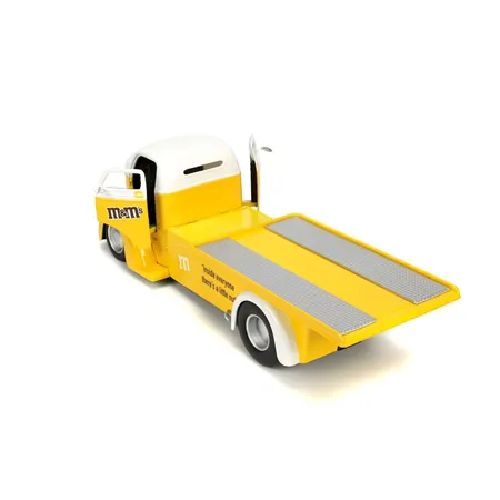 Jada M&Ms Yellow 1947 Ford COE Flatbed 1:24