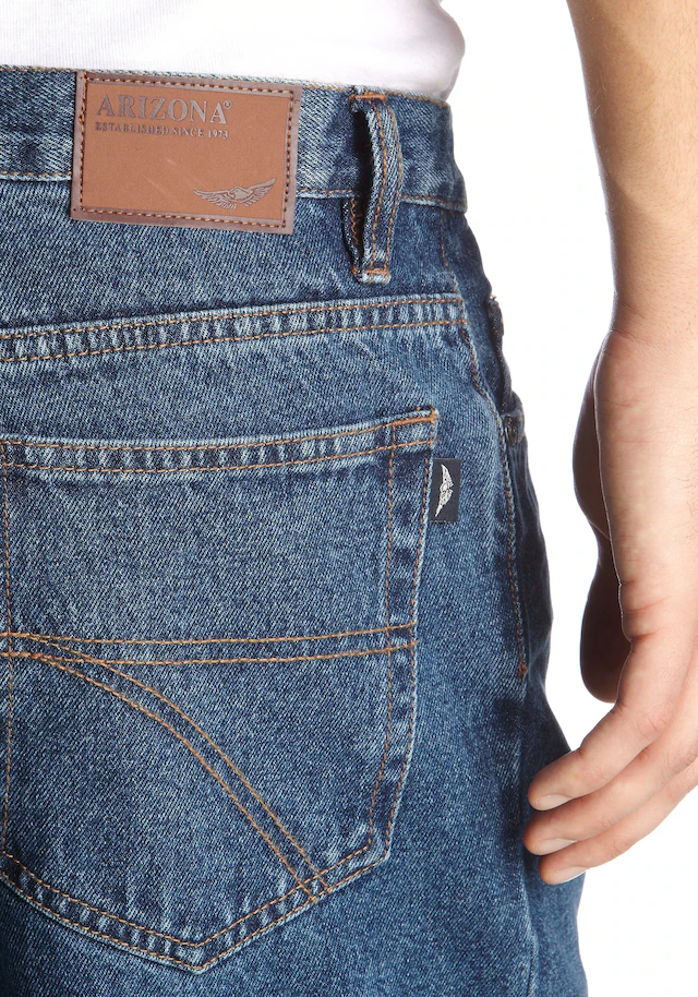 Arizona Regular-fit-Jeans »James« regular fit,  gerades Bein,  Five-Pocket-Form,  normale Leibhöhe
