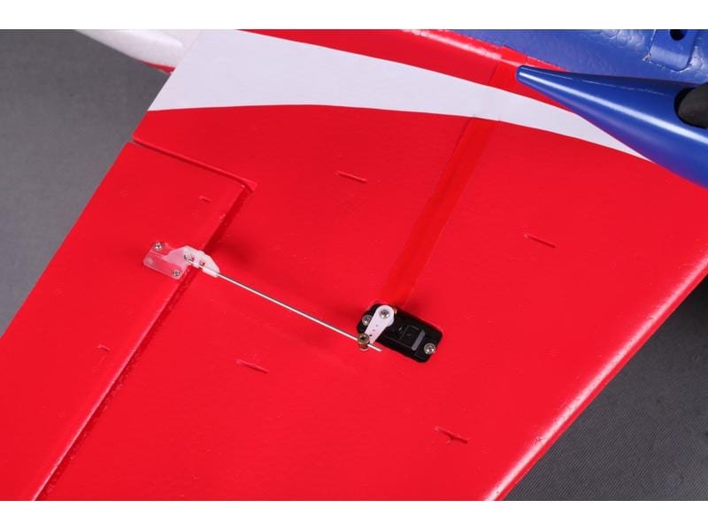 FMS Akro-Modell F3A Olympus 1400 mm PNP Kunstflugmodell für den Einstieg in die F3A Klasse