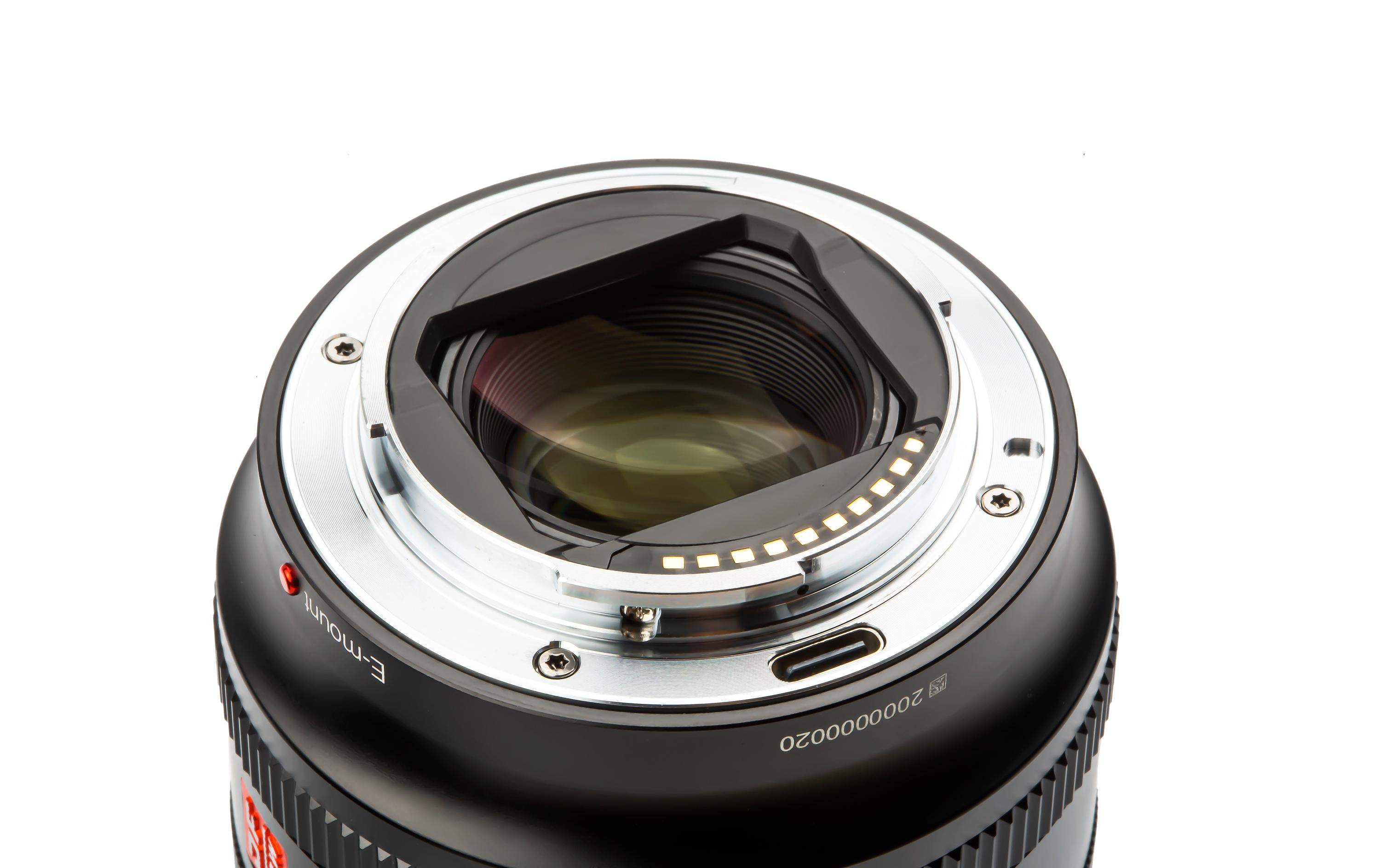 Festbrennweite AF 24mm F/1.8 – Sony E-Mount<br>Schmales Festbrennweitenobjektiv mit fantastischem Bokeh