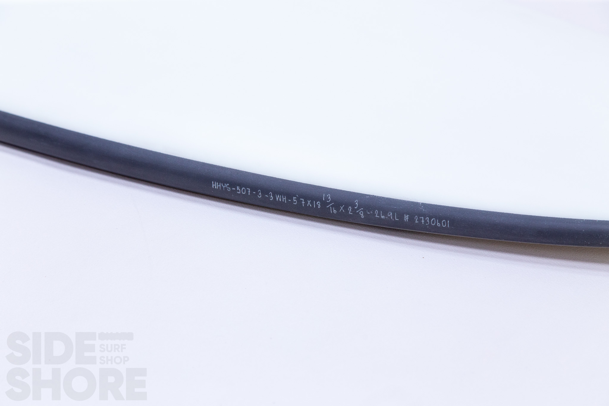 Firewire Hydroshort - Helium - 5'7 x 18” 13/16 x 2” 3/8 - 26.9 L - Combo Futures