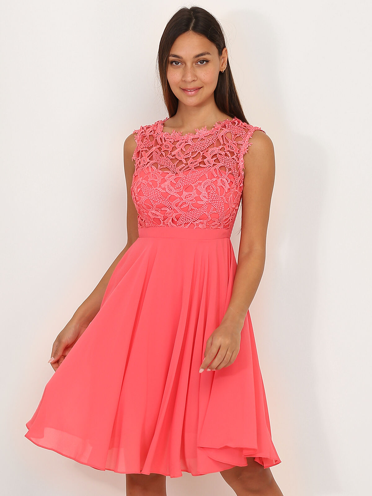 Robe avec dentelle- Corail