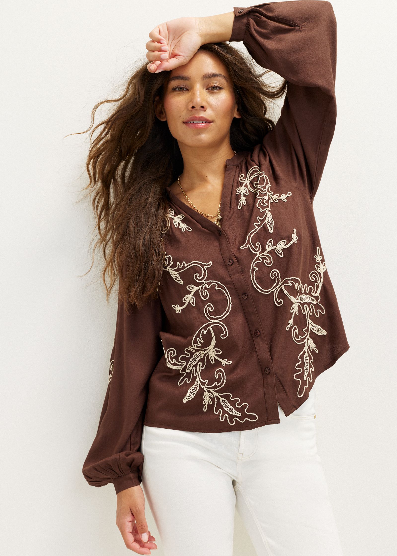 Blouse met borduursel
