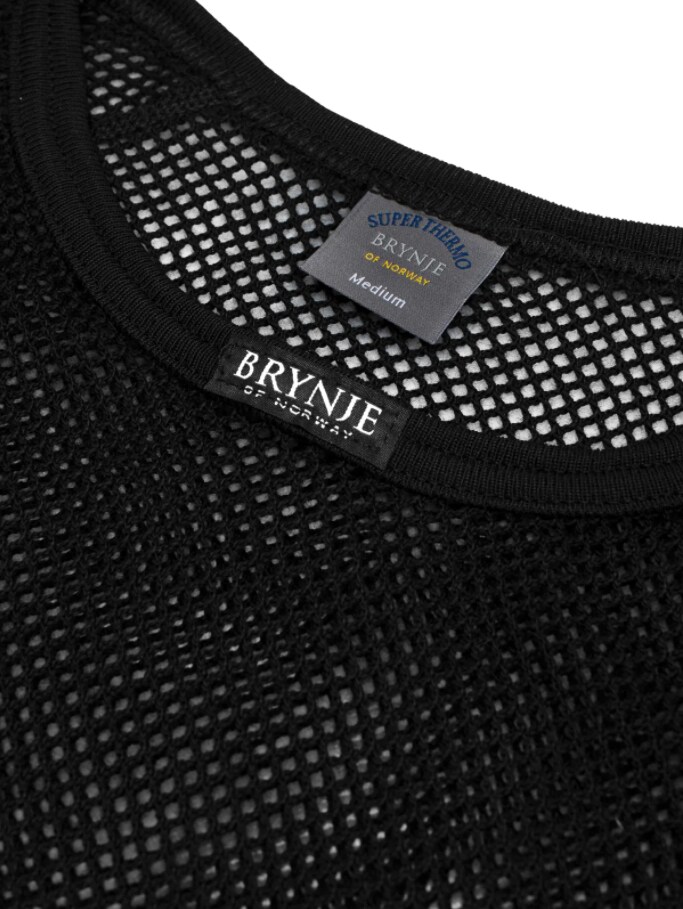 Brynje Super Thermo Shirt w/shoulder inlay<br>Overlegen fuktighetstransport og høy isolasjonsevne!