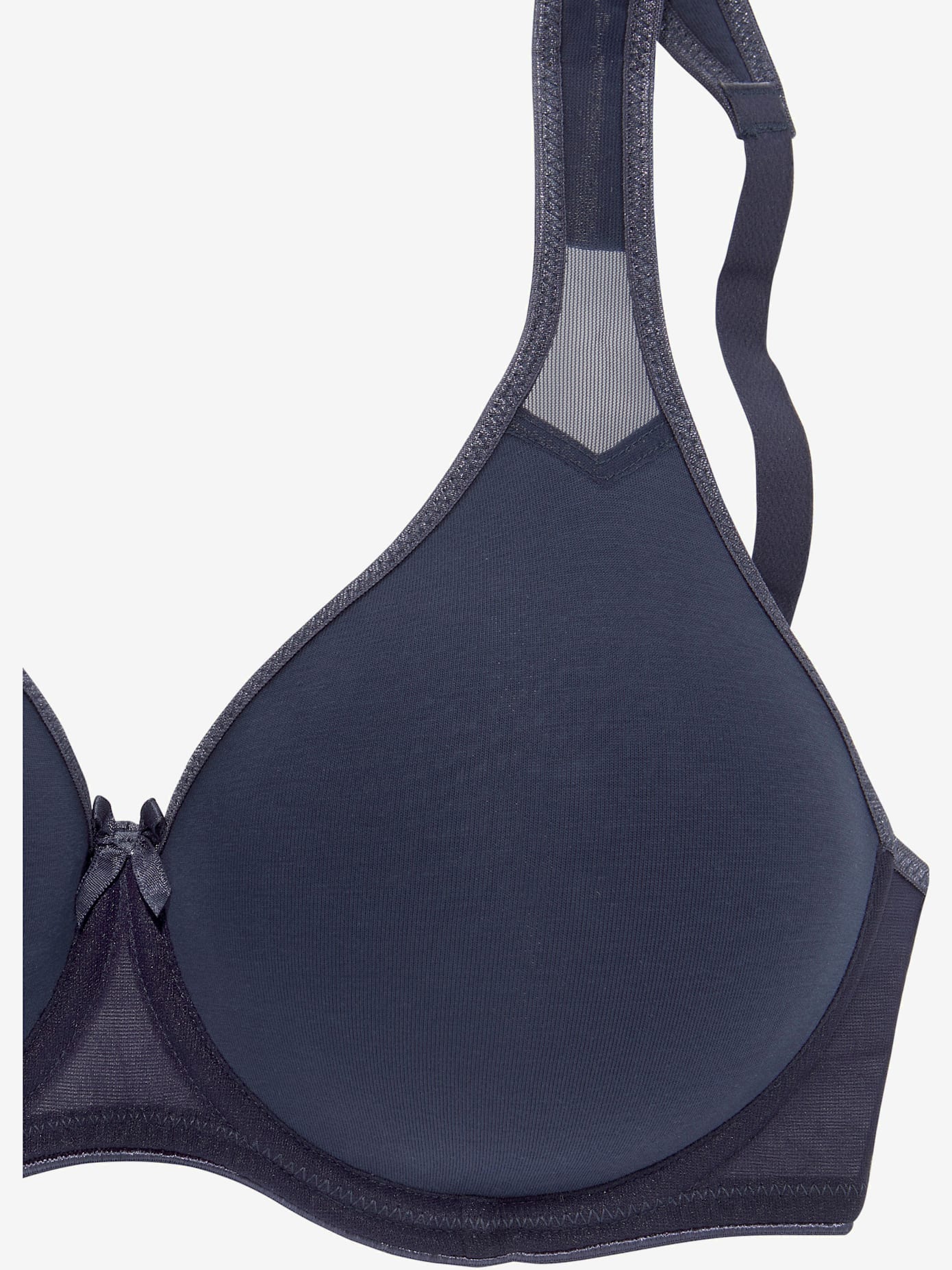 Soutien-gorge spécial t-shirt soutien-gorge à armatures. aspect basique intemporel