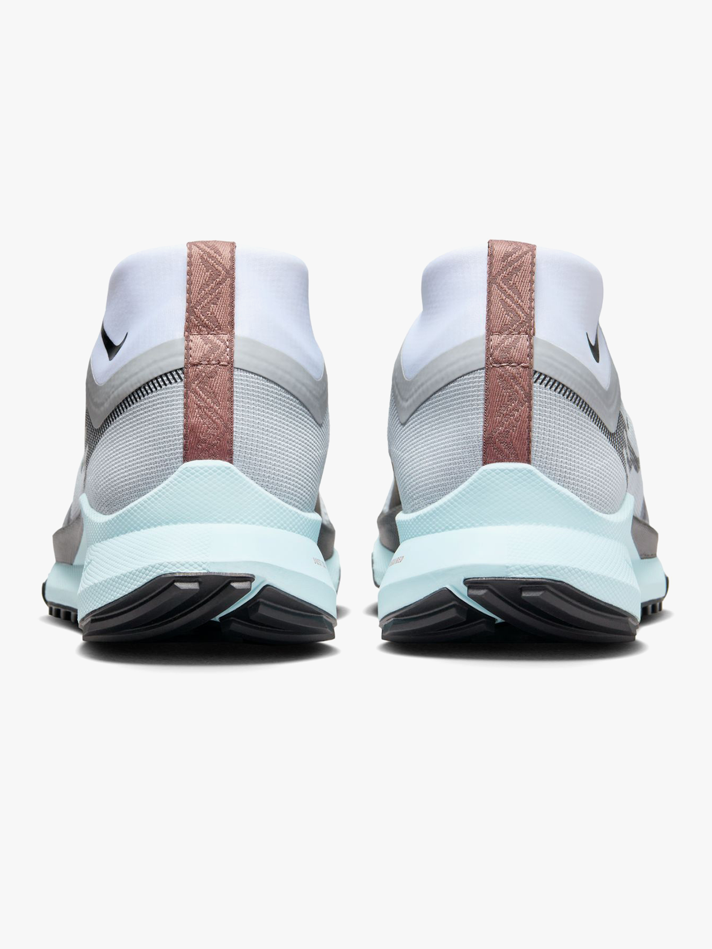 React Pegasus Trail 4 GTX