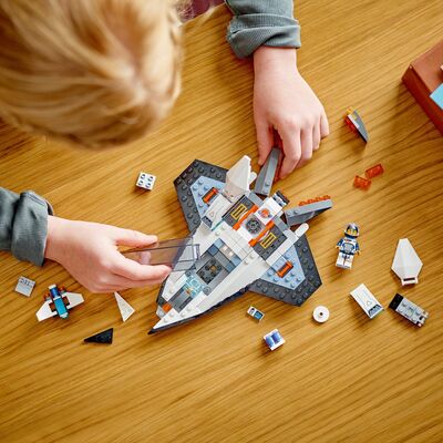 LEGO City 60430 Interstellart romskip