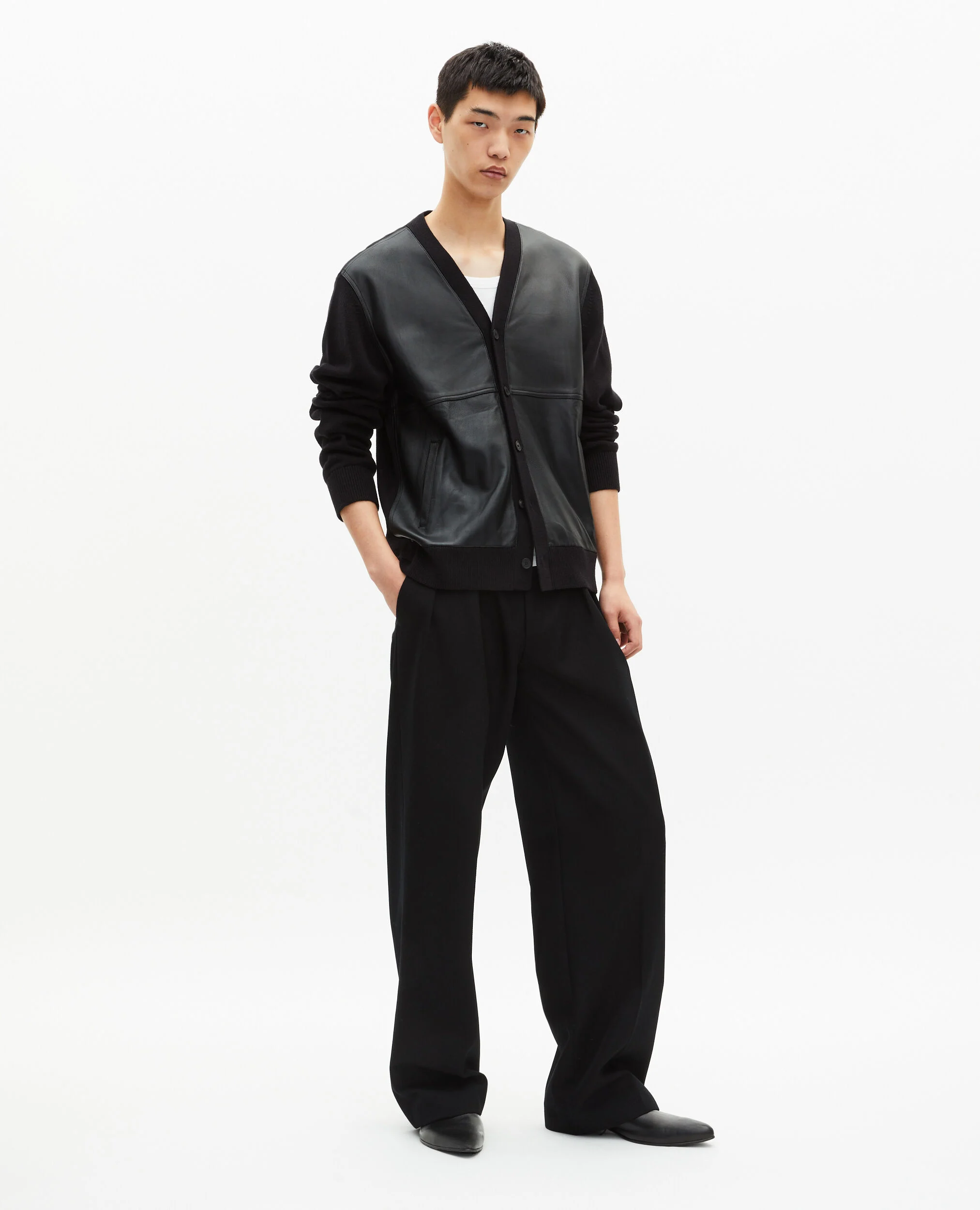 Cardigan boutonné bi-matière avec cuir noir