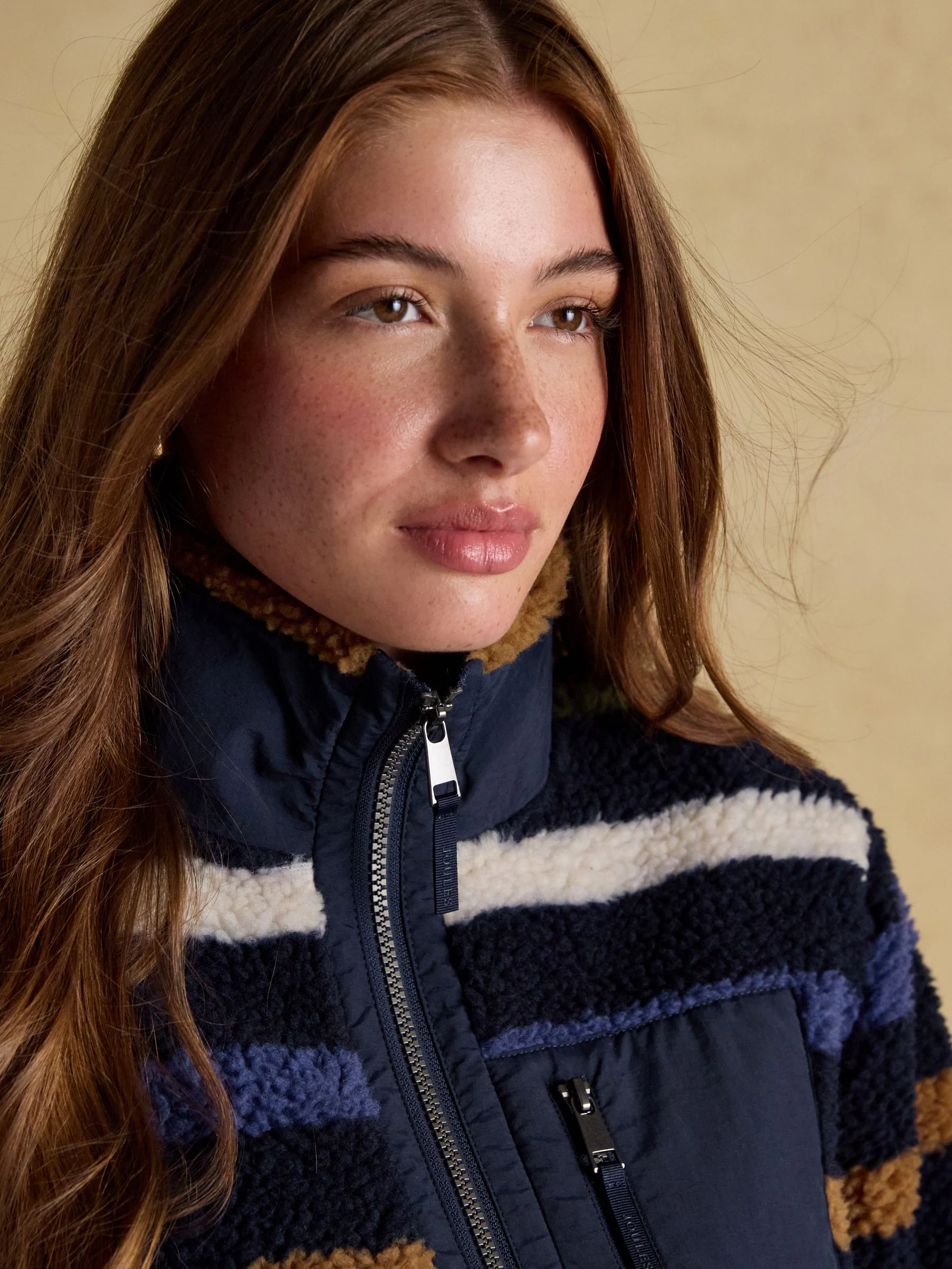 Marineblauw met meerdere strepen - Joules Lottie borg fleece met ritssluiting