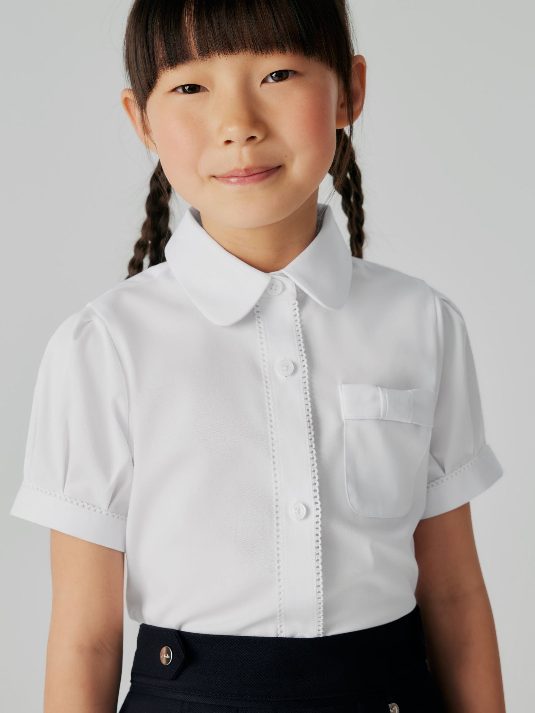 Wit - Clarks Bow Short Sleeve Shirt