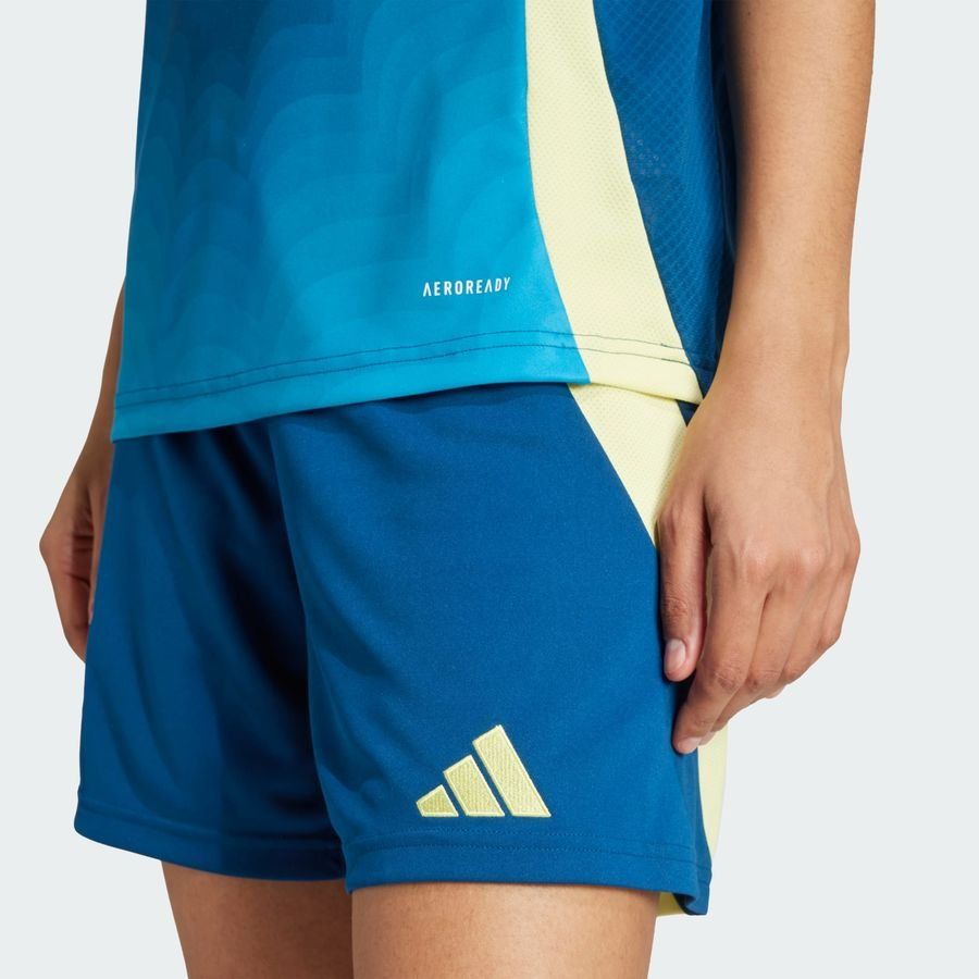 Adidas Short Extérieur Suède 25 (Équipe féminine)