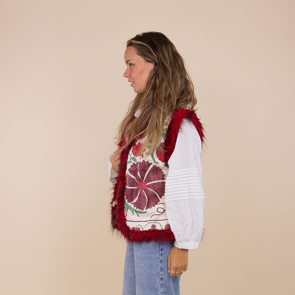 Suzani waistcoat Alsu rood