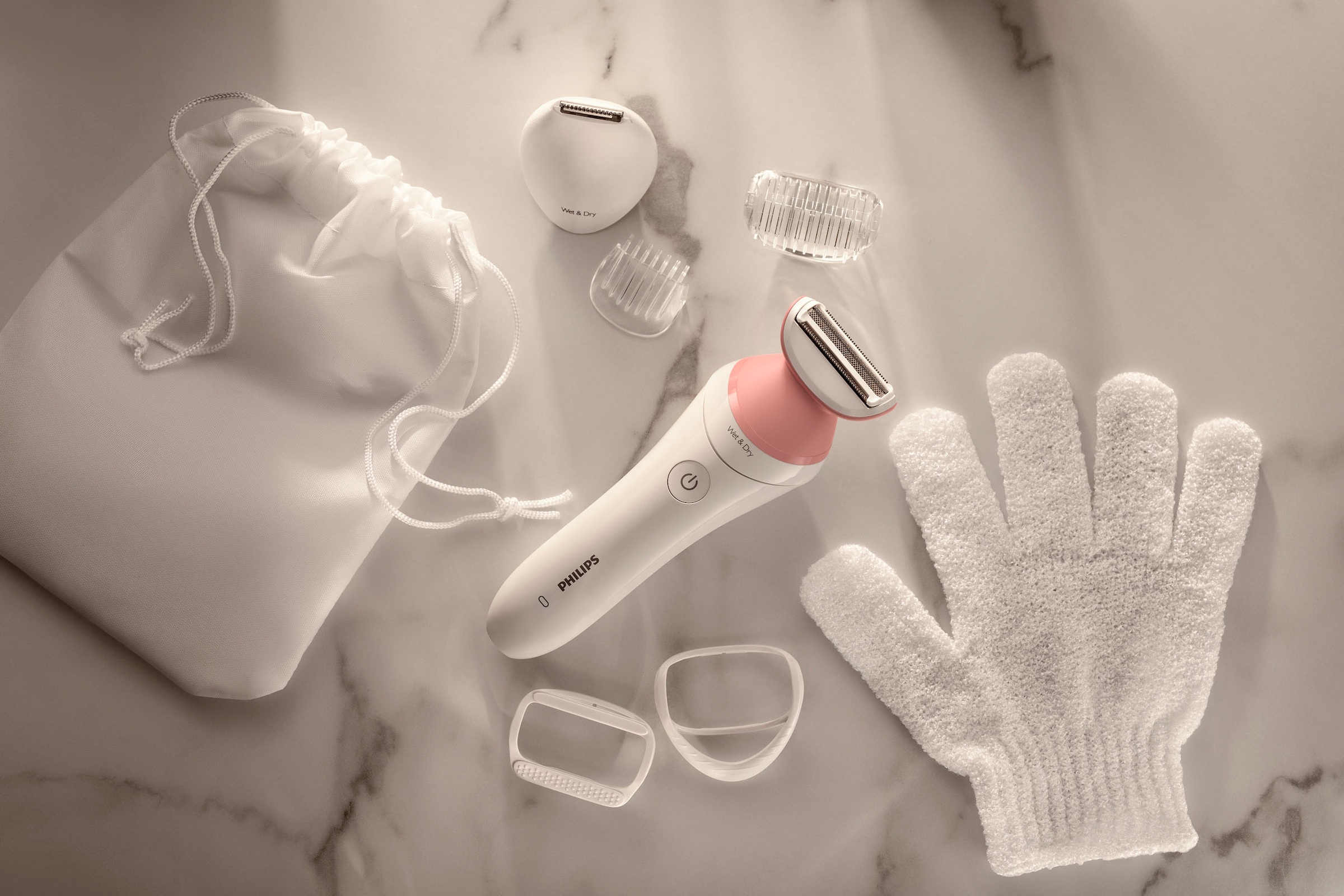 Philips Elektrokörperrasierer »SatinShave Prestige Series 6000 BRL146/00« 5 Stk. Aufsätze nass oder trocken, inkl. Handschuh und Tasche