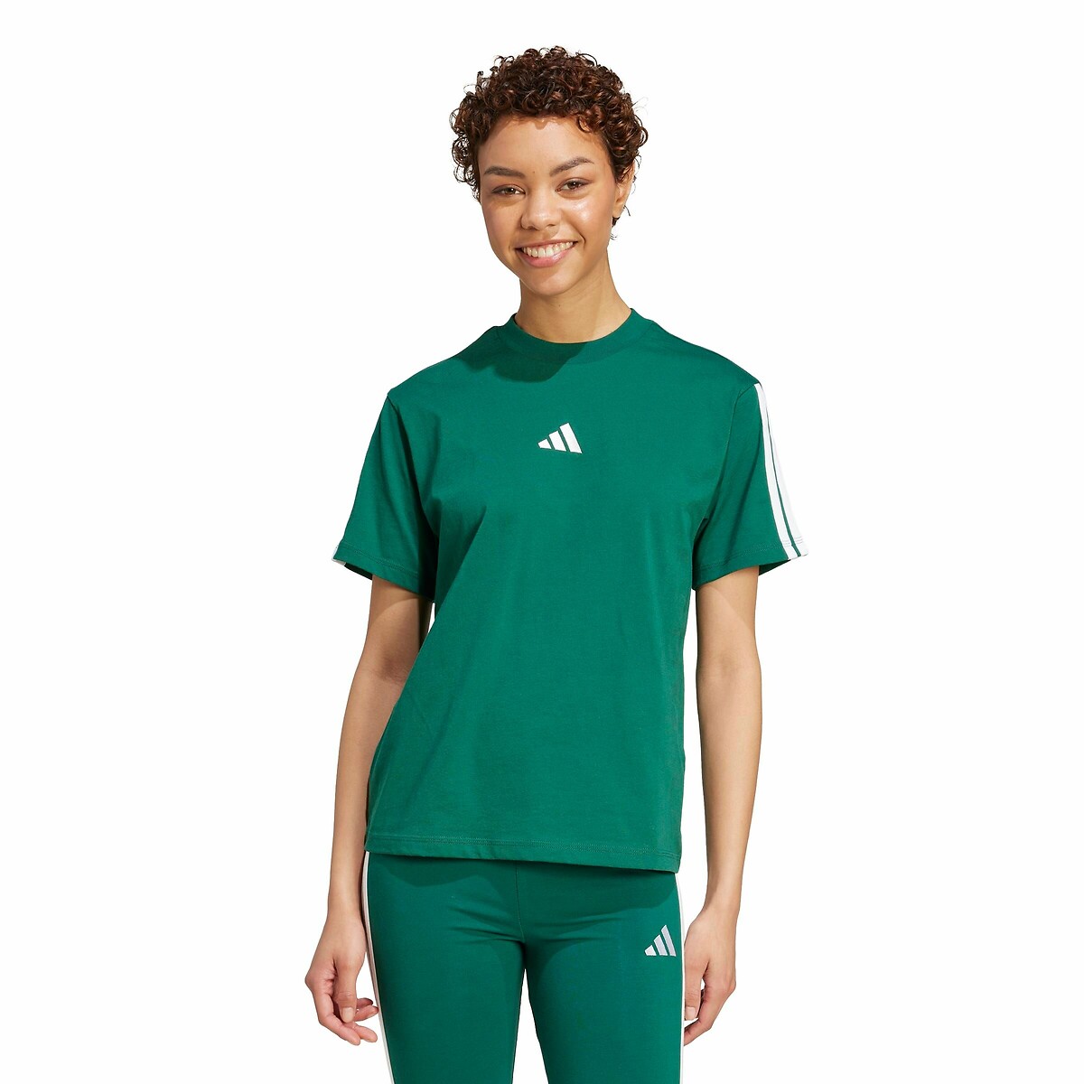 ADIDAS ROUPAS ESPORTIVAS<br>Camiseta Essentials Slim com 3 listras