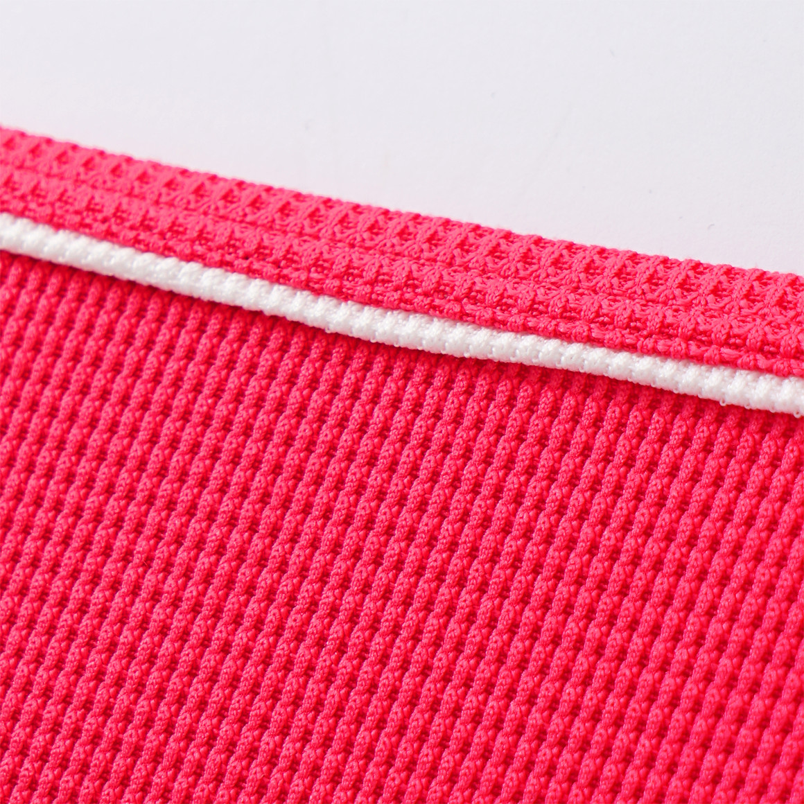 Jonas Nielsen Damen Bade-Slip mit strukturiertem Material pink
