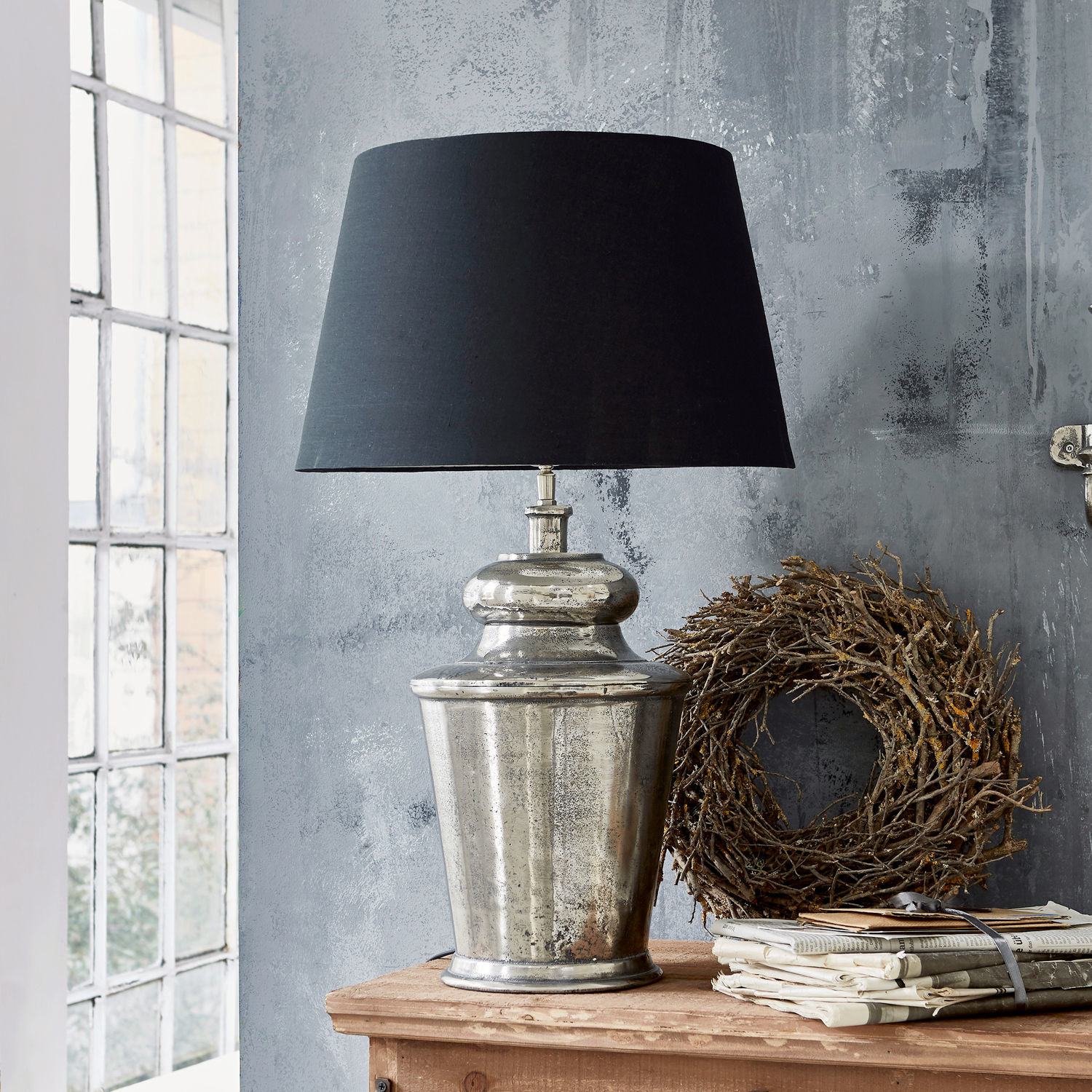 Tischlampe Sarcé schwarz/antiksilber