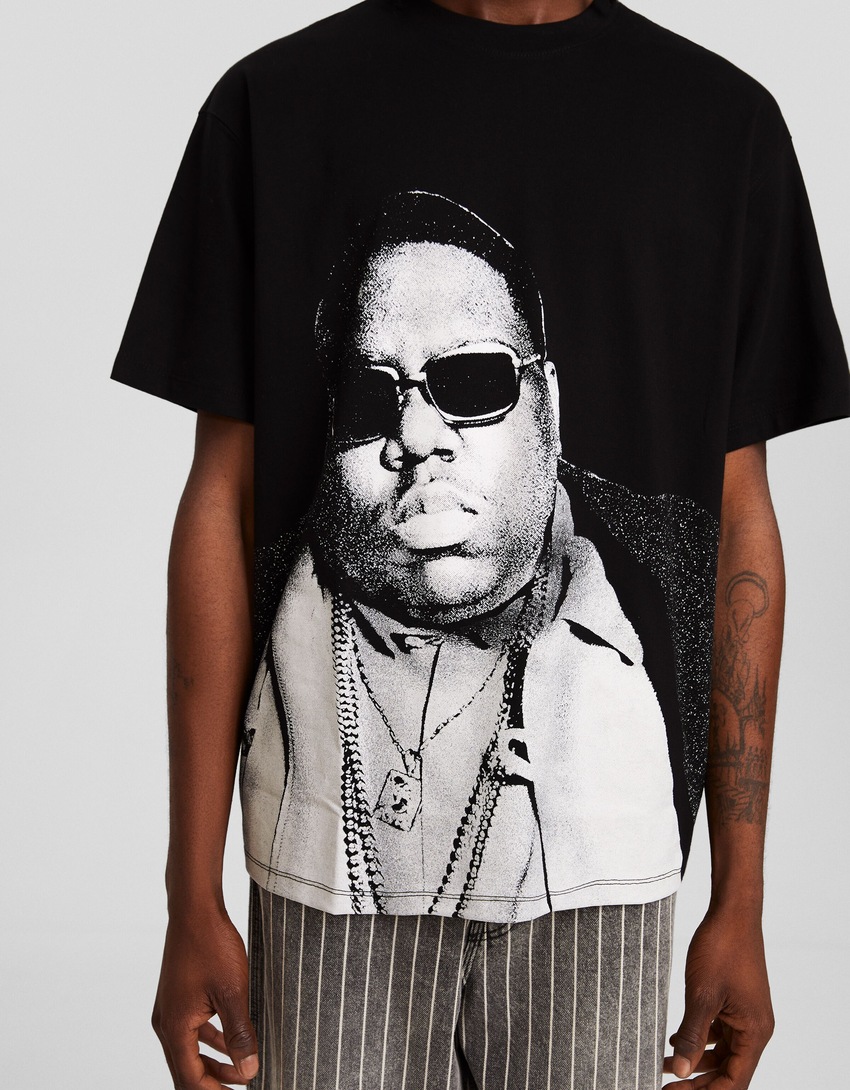 Camiseta de manga curta com estampa do Notorious BIG