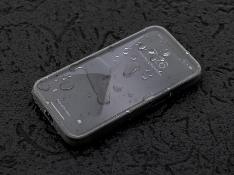 Quad Lock MAG Poncho iPhone