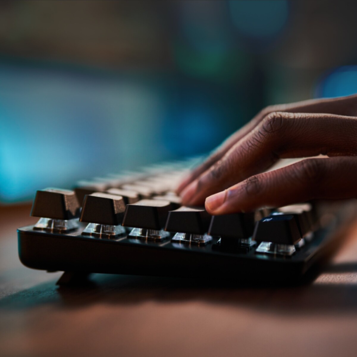 Logitech G413 Se - Mekanisk Gaming Tastatur - Nordisk