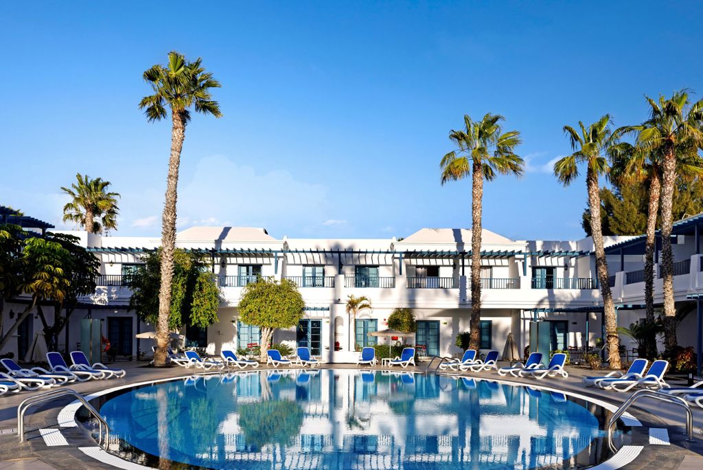 THB Tropical Island Logies - Hotel