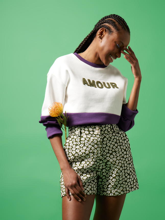 Short taille haute à fleurs